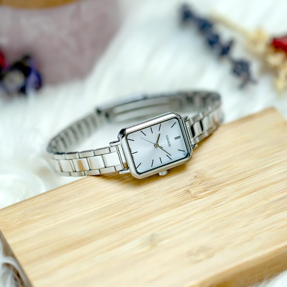 Casio LTP-V009D-2E Женские Прямоугольные Часы Наручные Из Нержавеющей Стали Синий Циферблат Повседневные Черный