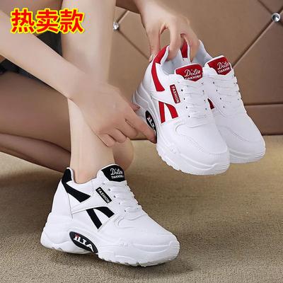 Маленькие белые туфли на внутренней платформе для увеличения роста, женские весенне-осенние спортивные туфли на платформе, универсальные повседневные бархатные женские одинарные туфли