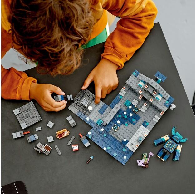 LEGO Minecraft 21246 Сражение в мутных глубинах