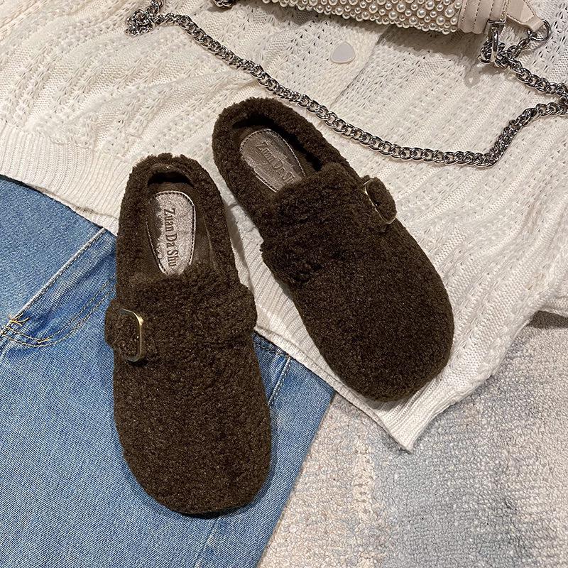 2025 Autumn/Winter Women's Thick Heel Fur Slippers, Round Toe, Closed Toe Mules, Size 41-43. Perfect for Outdoor Wear.