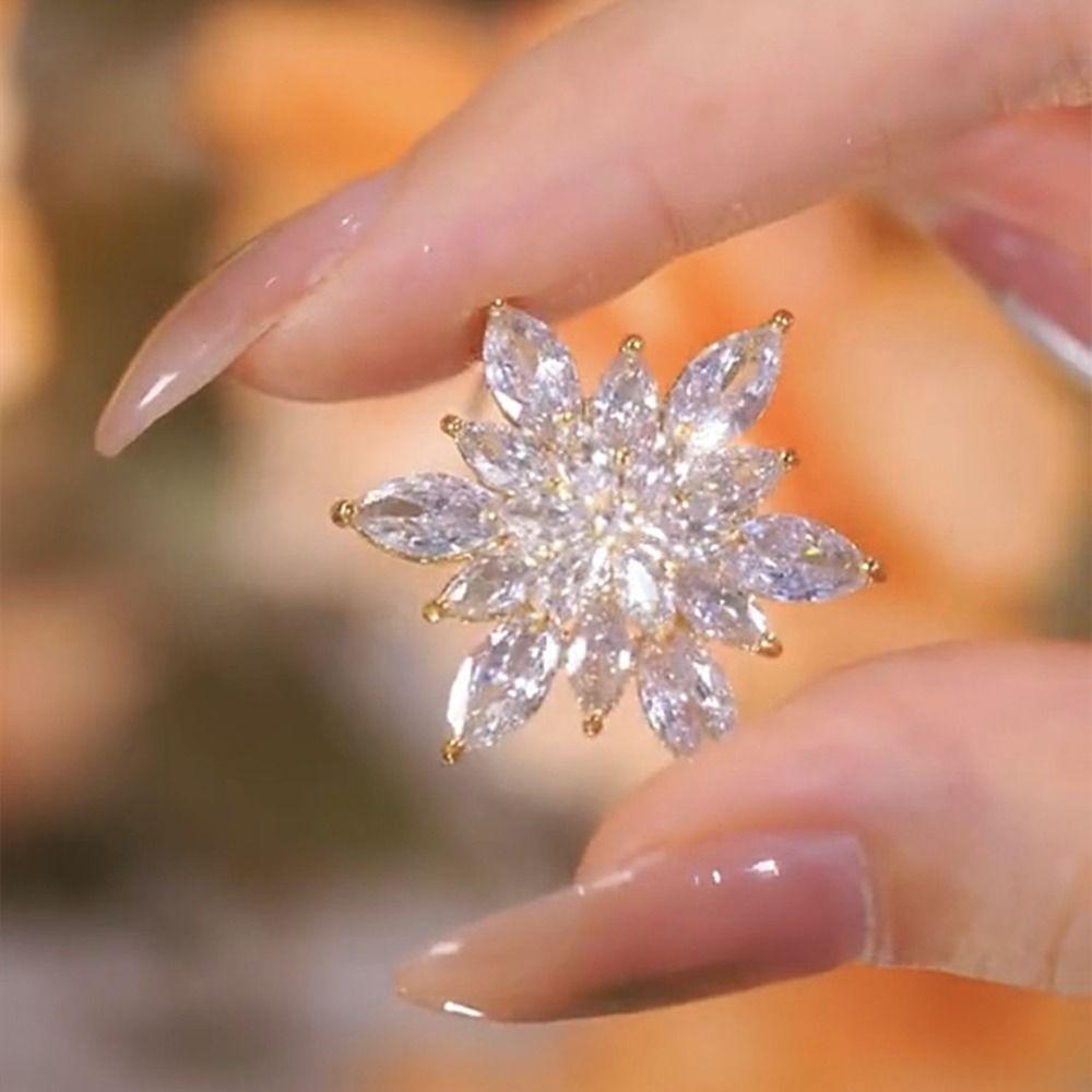 Ее Цветы Серьги Снежинки Серьги-гвоздики Женские Серьги Свадебные Украшения Серьги в Корейском Стиле