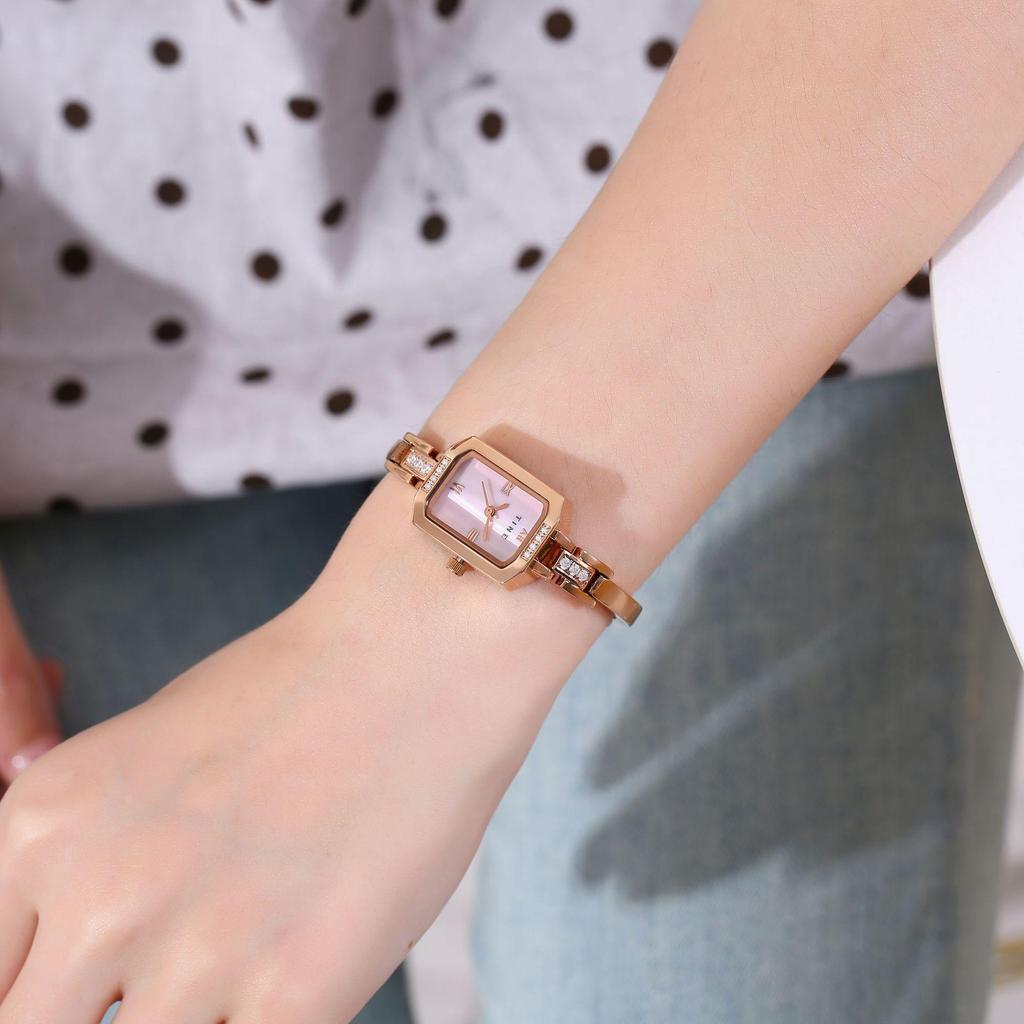 Retro Women's Square Alloy Waterproof Bracelet Watch