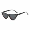 Костюмы 1950-х годов с шарфом, кошачьими глазами, очками, повязкой на голову-банданой, серьгами, перчатками, аксессуарами, наряды 50-х для женщин