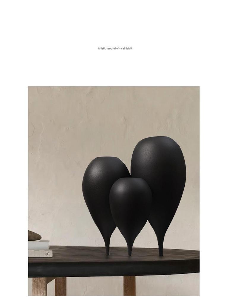 Мягкие пузырьковые украшения Bosi Home — ваза-качалка небольшого диаметра с высоким горлом и легким пузиком.