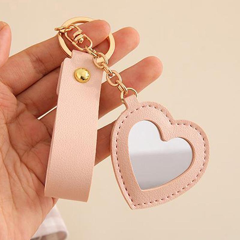 Творческий брелок из искусственной кожи с цветком в форме сердца, круглой формы, мини-сумка для макияжа, подвесное украшение для автомобиля, безделушка для женщин и девочек, подарок