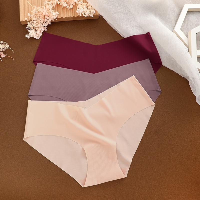 Ice Silk Seamless Panty for Women Deep-V Design One-piece Breathable Mid Rise Sexy Panties Panty