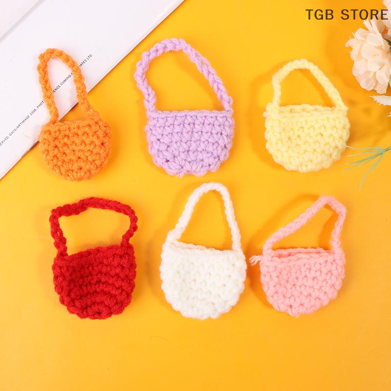 1:12 Miniature Knit Sweater Model Woven Plush Shoulder Bag Model Doll Accessories Dollhouse Toys
