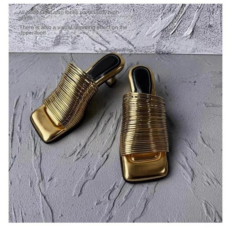 Мода 2024 года, новые женские тапочки, модный дизайн, танкетка, кожа, рыбий рот, шлепанцы, летние вечерние, простые, низкие, резиновые женские сандалии