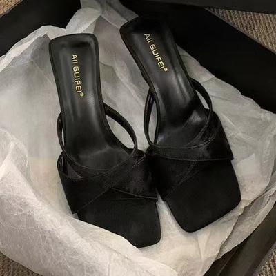 Женские тапочки туфли на среднем каблуке летние дизайнерские женские босоножки на каблуке 2025 платье новые шлепанцы роскошные сандалии для женщин