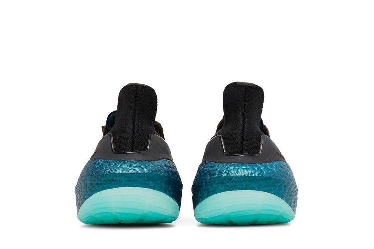 adidas UltraBoost 22 'Black Mint Rush'