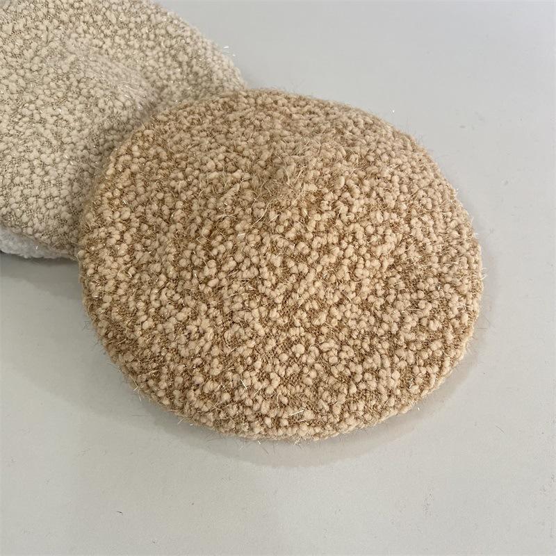 Trendy Shiny Peacock Yarn Beret Female British Retro Bud Hat Versatile Face Small Knitted Painter Hat