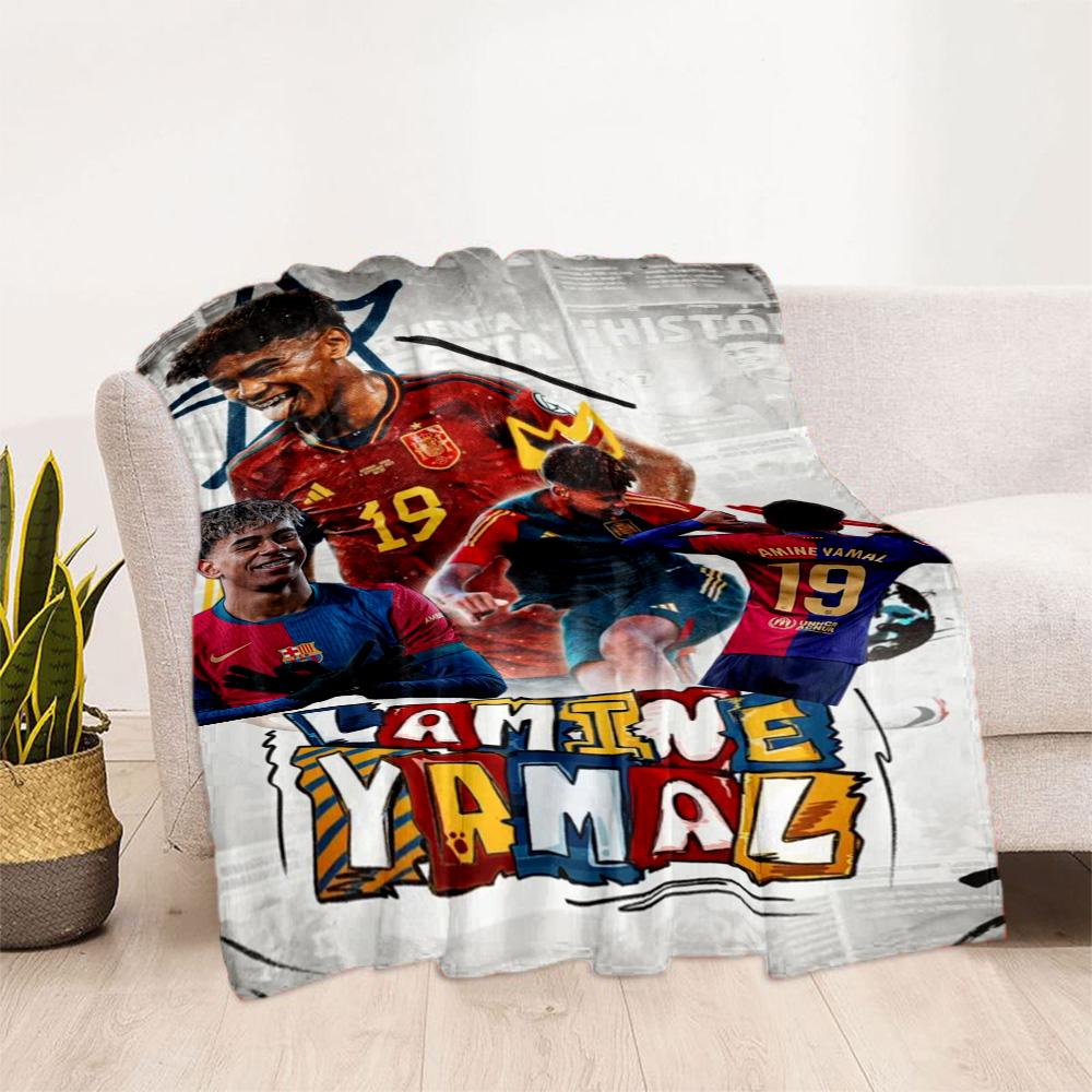 Lamine Yamal's Football Stars Unite: Lamine Yamal's Impact Blanket Warmthful Decor Perfect for Bedding Bed Picnics Four Seasons Universal Playful Desi