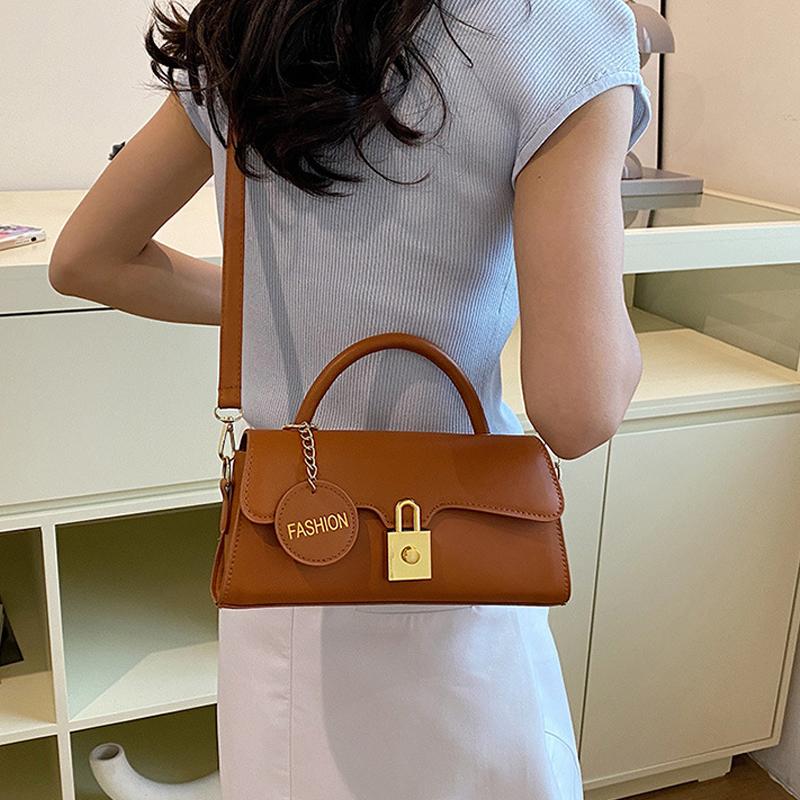 Women's Bags New Fashion Flap Underarm Bag Single Shoulder Crossbody Bag Ladies Small Square Purse and Handbags
