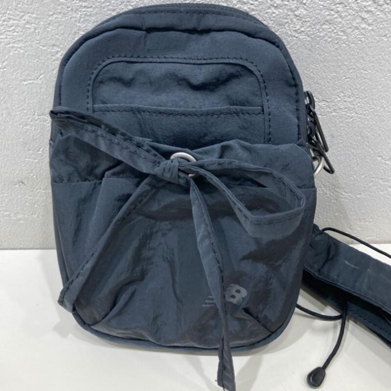 New Balance Glossy Ribbon Mini Crossbody Bag Nbgcefw702 Black