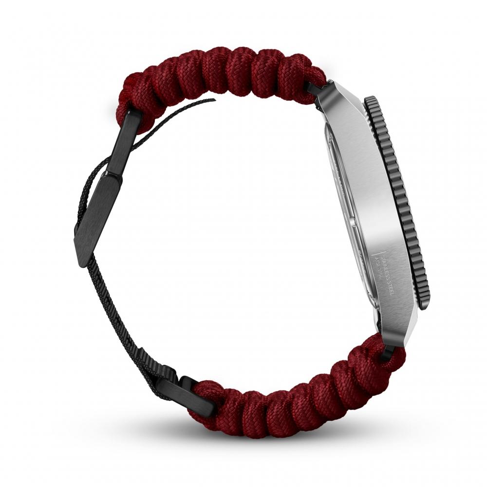 Victorinox Часы JOURNEY 1884 мужские с черным циферблатом, красным ремешком из паракорда, аксессуаром, кошельком, многофункциональным инструментом, резиновым ремешком в комплекте, кварцевым корпусом из нержавеющей стали (316