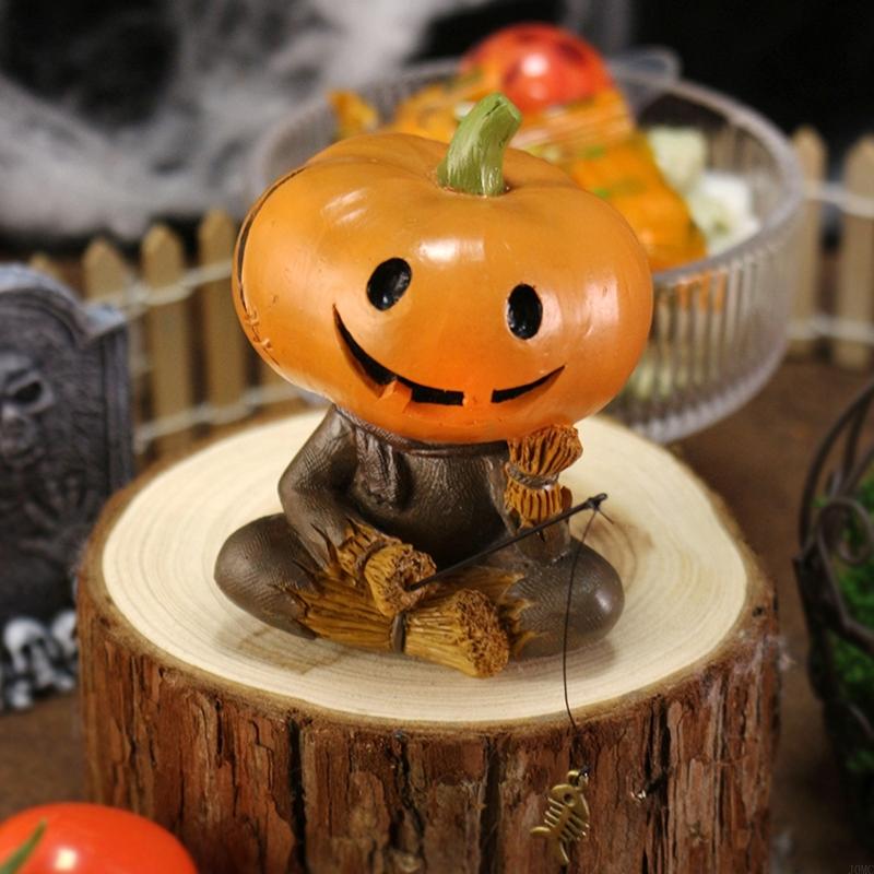 Festive Fall Decoration Pumpkin Scarecrow Figurine Handcrafted Resin Craft Gift For Halloween Fishing Statue J0MC