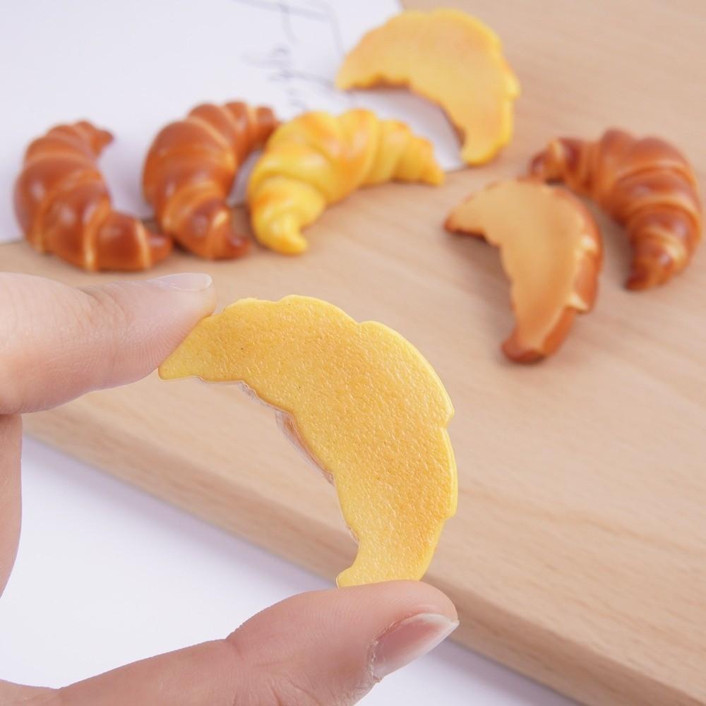 PVC Simulation Food Toy Simulation Craft Pretzel Pendant Creative Croissant Keychain Gifts