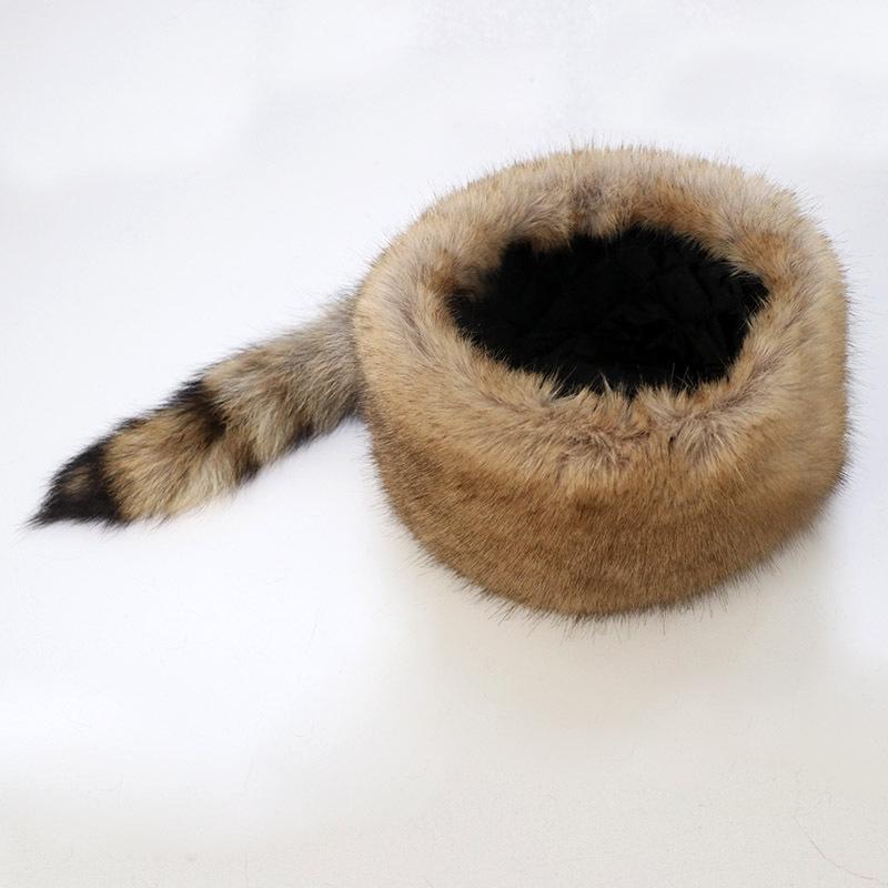 European & American Faux Fur Flat Top Hat with Raccoon Tail and Ear Protection – Warm, Fluffy Design for Autumn & Winter