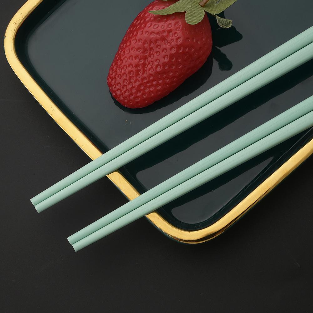 5 Pairs High Temperature Resistant Non-slip Japanese Sakura Chopsticks Household Reusable for Sushi Hashi Food Sticks Tableware
