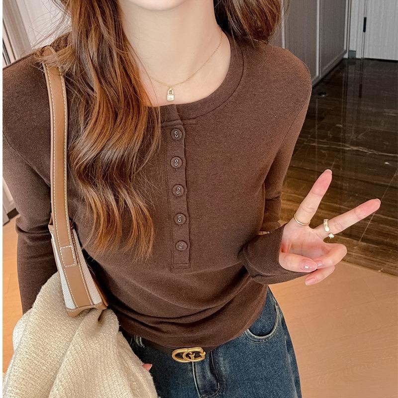 Женский осенний топ с круглым вырезом и длинным рукавом с внутренней стороны и положительным плечом