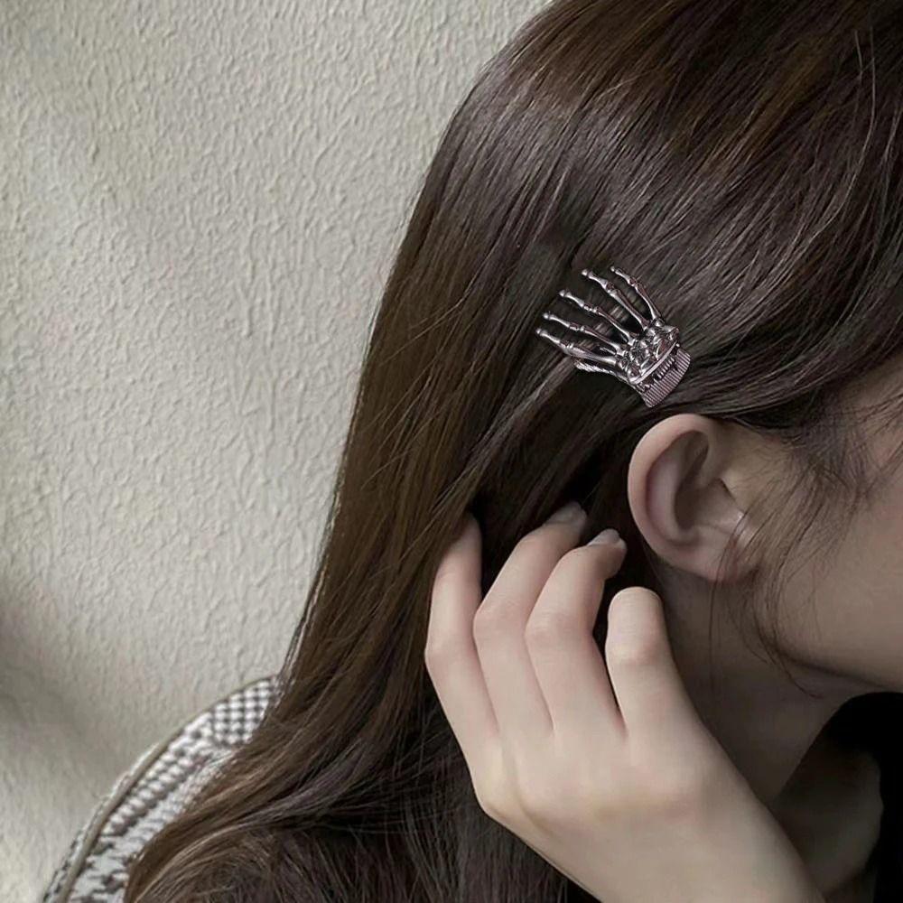 Skeleton Hand Bone Skeleton Hand Hair Claw Zinc Zinc Zinc Alloy Small Shark Clip Ghost Paw Hair Claw Girl