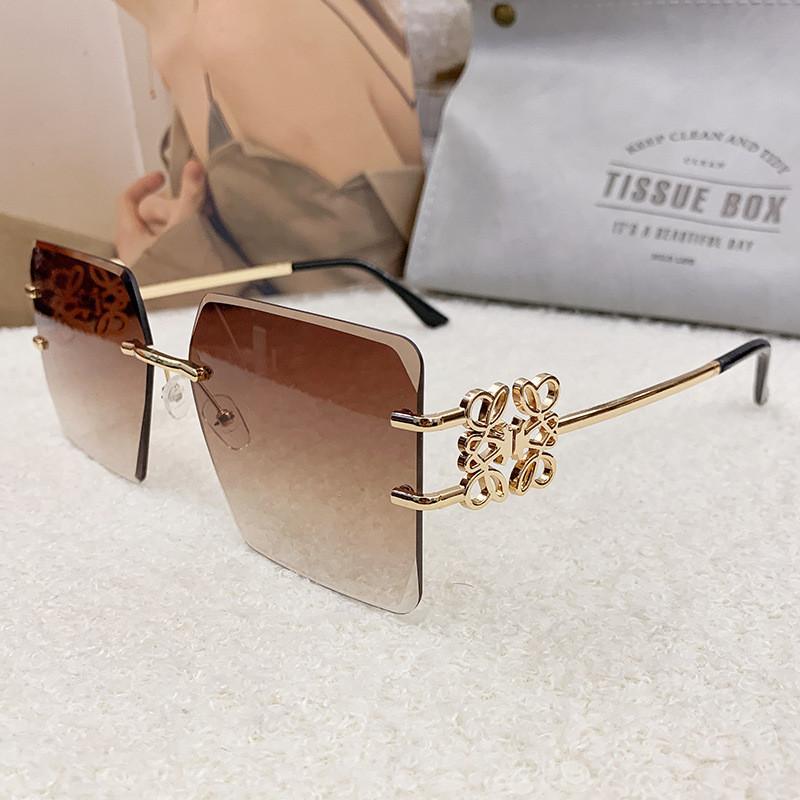 Metal Fashion Frameless Butterfly Shape Sunglasses For Travel And Outdoor Styling