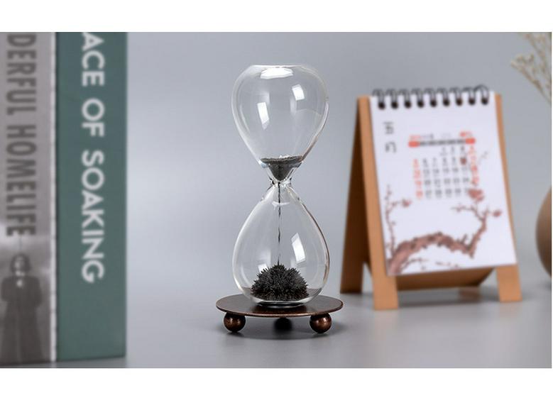 Magnetic Hourglass Quicksand Desktop Ornament - Creative Sandglass Timer Decoration