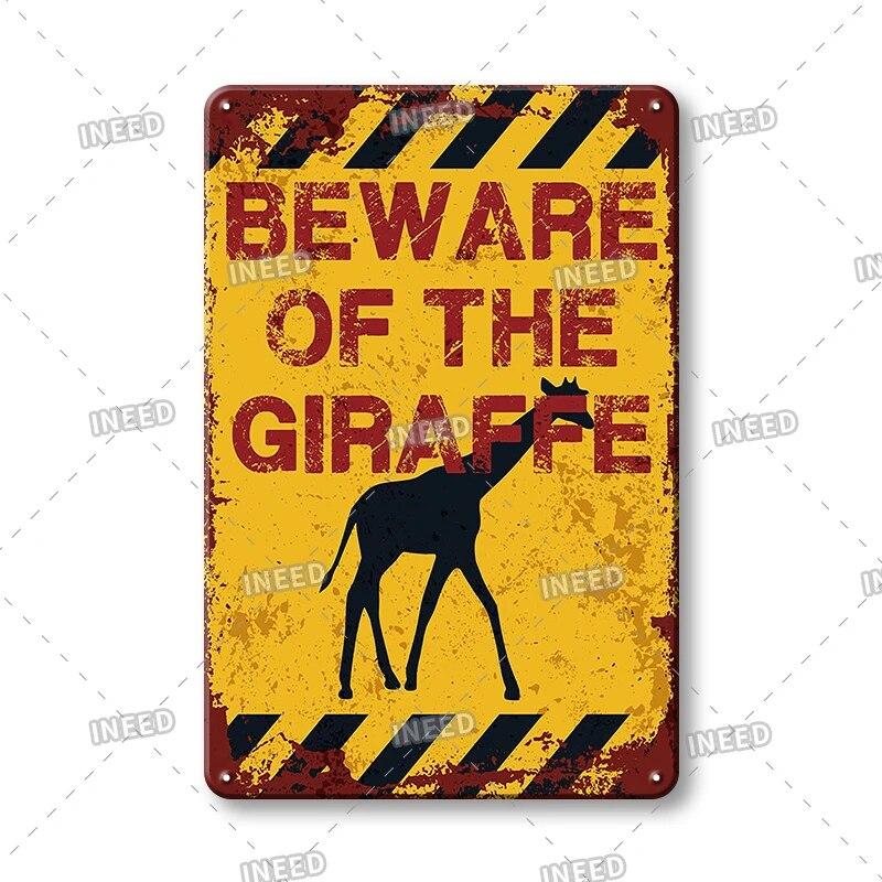 BEWARE OF Dog Cat Chicken Retro Plaque Metal Tin Signs Garden Yard Home Decoration Caution Kraken Plate Animal Warning Sign