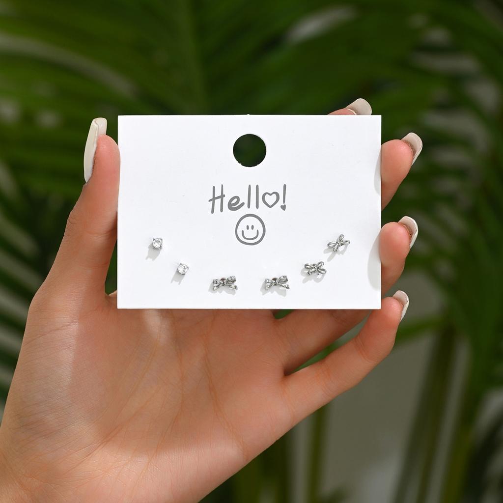 Простые и милые серьги-гвоздики с цирконием, женские серьги, серьги в форме банта