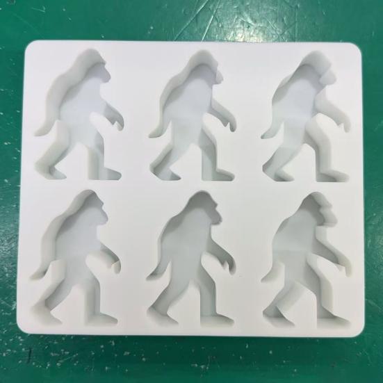 Ice Cube Mold 6-Cavity Gorilla Shape Ice Cube Tray for Whiskey Cocktails DIY Treats Reusable Easy Release Popsicle Molds