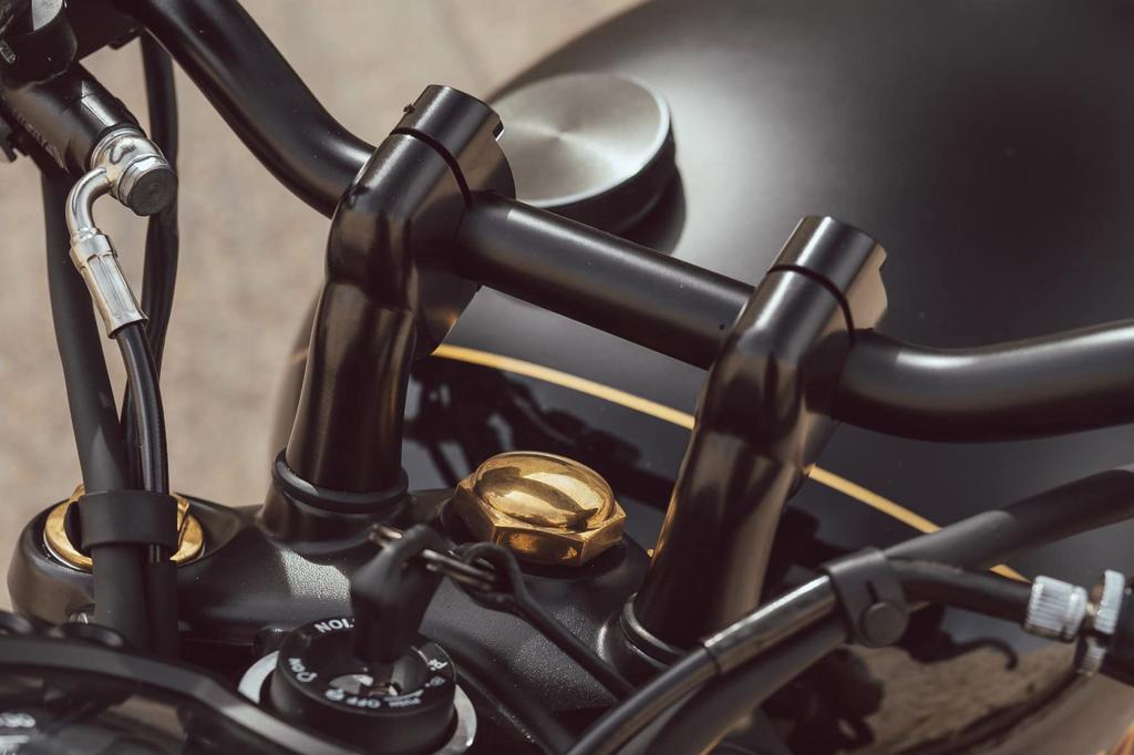 Motone Handlebar Risers, 22mm, Black, for StreetTwin, SpeedTwin 900, MTE040