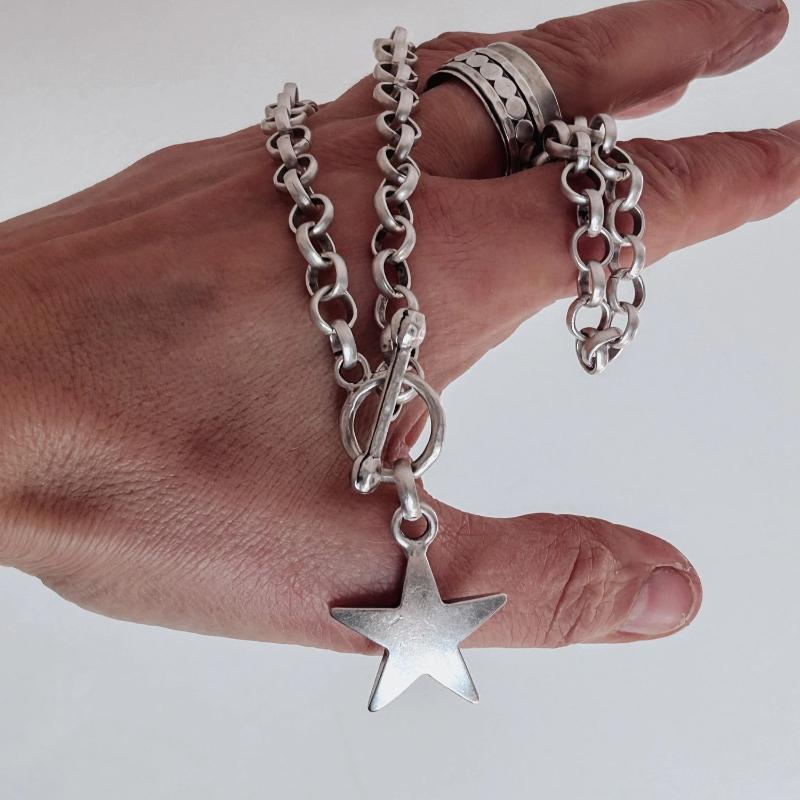 Personalized Punk Style Silver Color Chain Star Pendant OT Buckle Necklace, Women's Simple and Fashionable Jewelry Accessories
