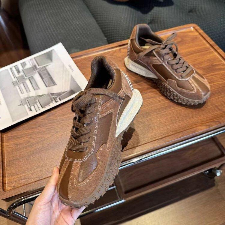Универсальные немецкие кроссовки на толстой подошве в стиле ретро для женщин, весна 2025, новые нишевые кроссовки из мягкой кожи на плоской подошве Forrest Gump, спортивная обувь для папы
