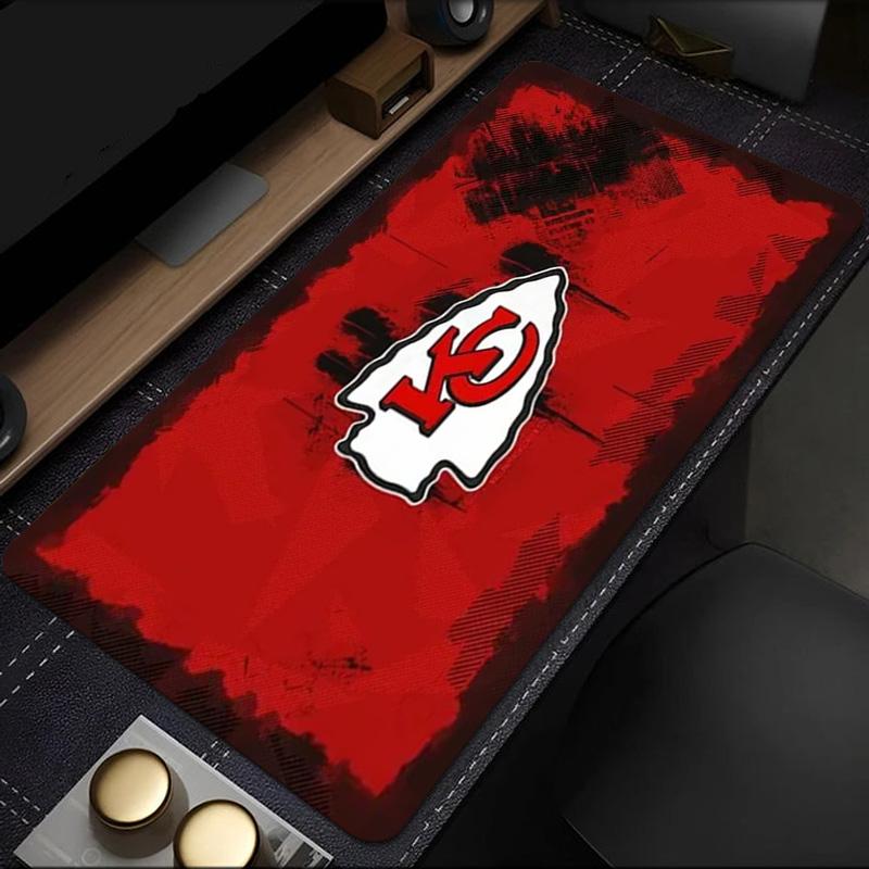 Kansas City Chiefs Logo mouse pad, rubber base, esports desk mat, mouse pad for gamers and office use, gaming desk , easy to clean mat