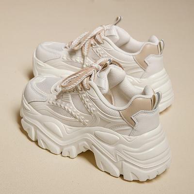 Женские сетчатые дышащие белые туфли Dad Shoes 2024 года — повседневные кроссовки с толстой подошвой, увеличивающие рост