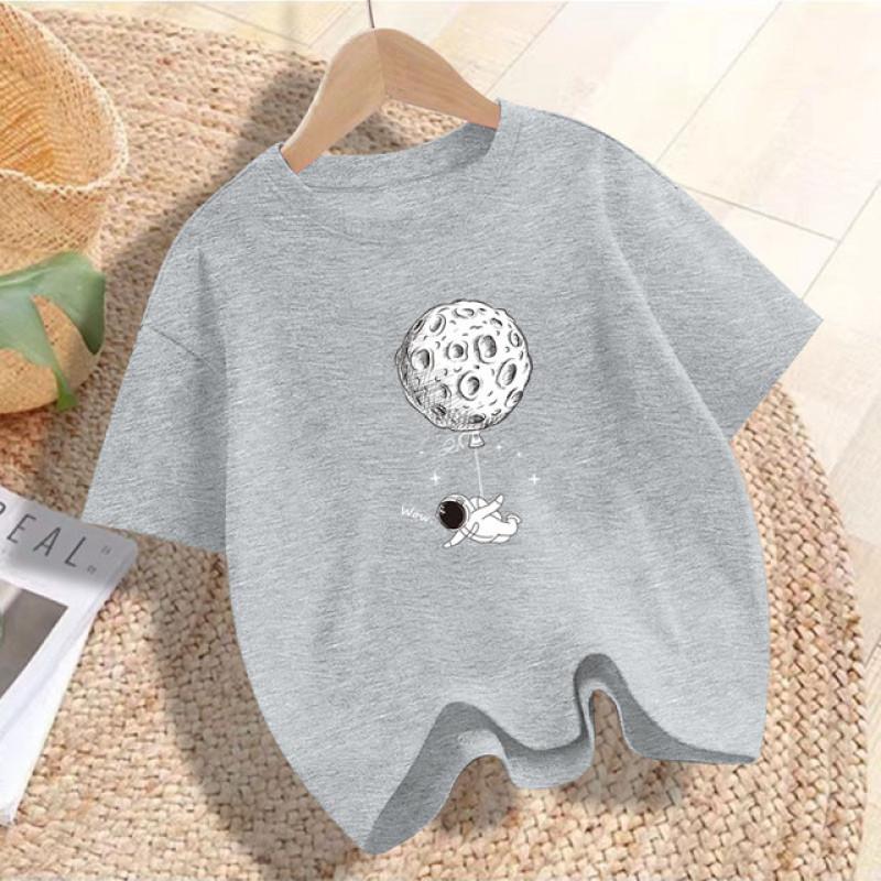 Летние футболки с короткими рукавами для мальчиков. Летние топы для больших мальчиков. Детская футболка для малышей. Детская повседневная футболка с черным дырочным узором.