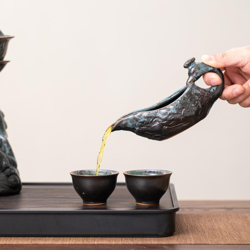 1 Set of Rotating Teapot, Ceramic Kiln Turns Into Phoenix and Auspicious Teapot Set, Semi-Automatic Tea Set, Lazy Kung