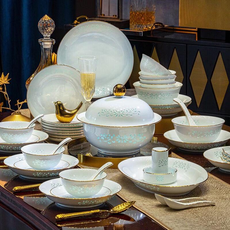 Набор столовой посуды из керамики Jingdezhen с подглазурной росписью Linglong