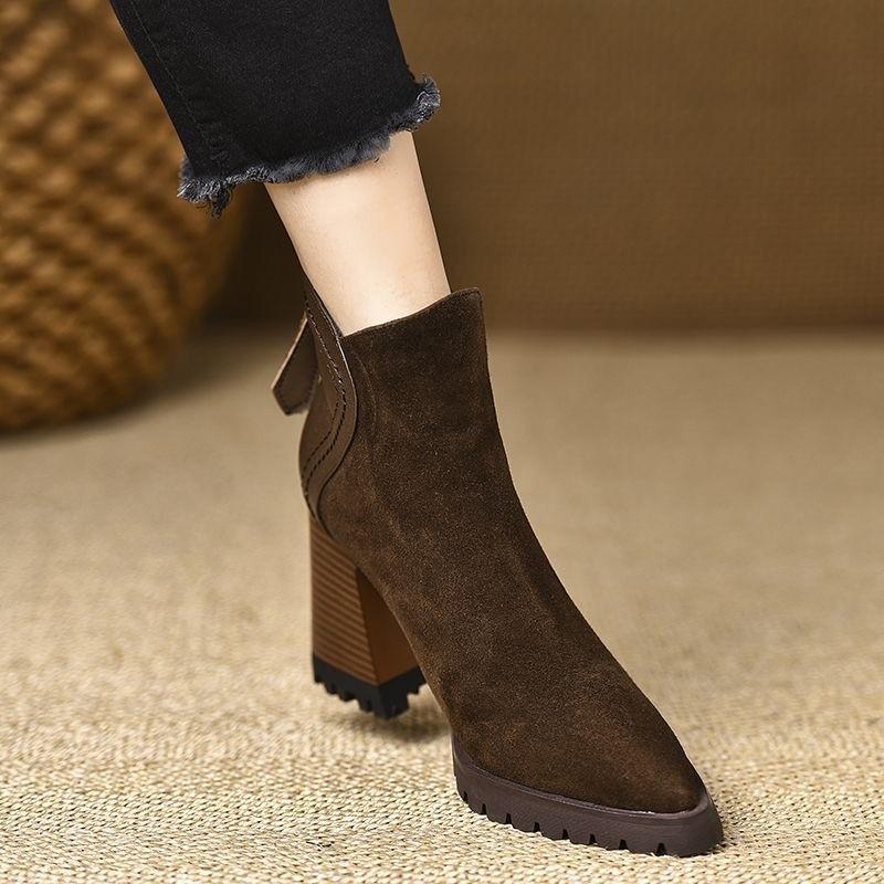 Small Martin Boots Platform 2025 Winter New Fashionable and Comfortable Women's Boots High Heels Thick Heel Pointed Short Boots