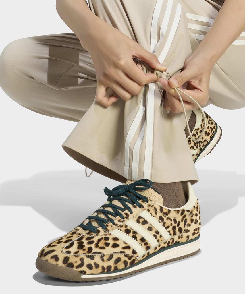 ADIDAS Nylon Paper Bag Fleece Track Pants - Khaki / Lg4284