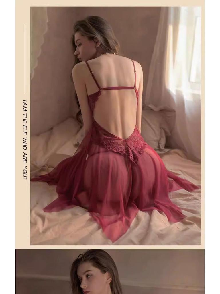 Elegant Plus Size Lace Camisole Nightgown - Women's Flirtatious Summer Lingerie.