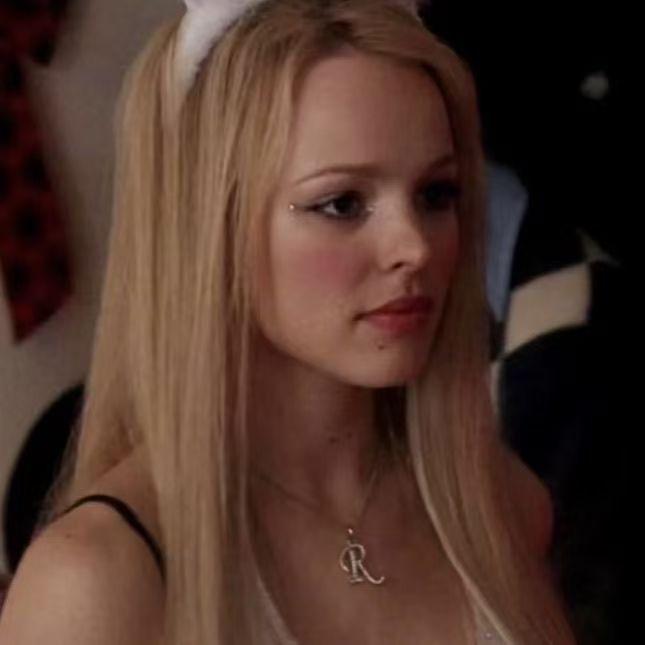 Королевский двор - Ожерелье в стиле «Дрянные девчонки» - Набор подвесок: Крест, Корона и Римская цифра, полностью покрытых цирконием - Роскошный позолоченный медный чокер для женщин