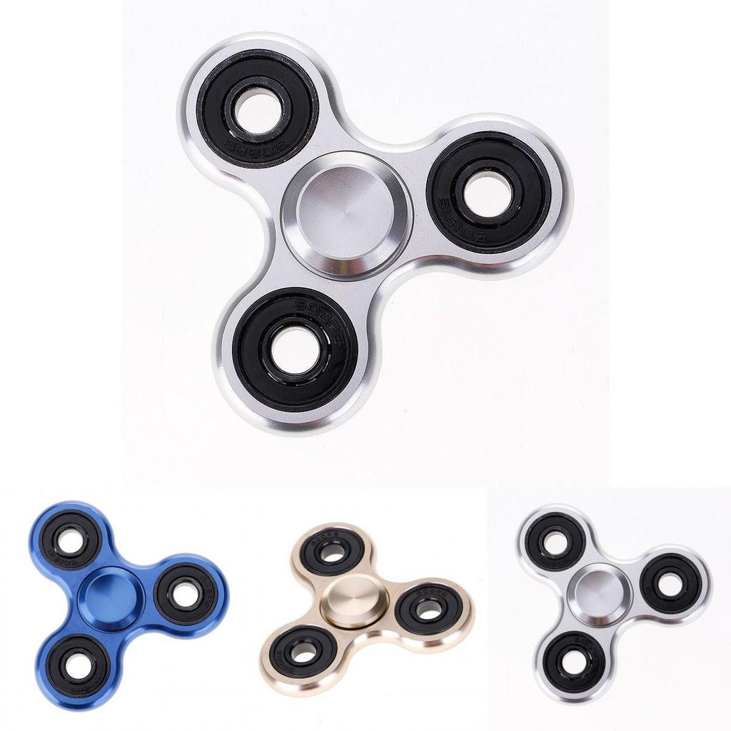 Sleek And Sturdy Metal Fidget Spinner With Silent Bearings Stress Relief Tri-spinner
