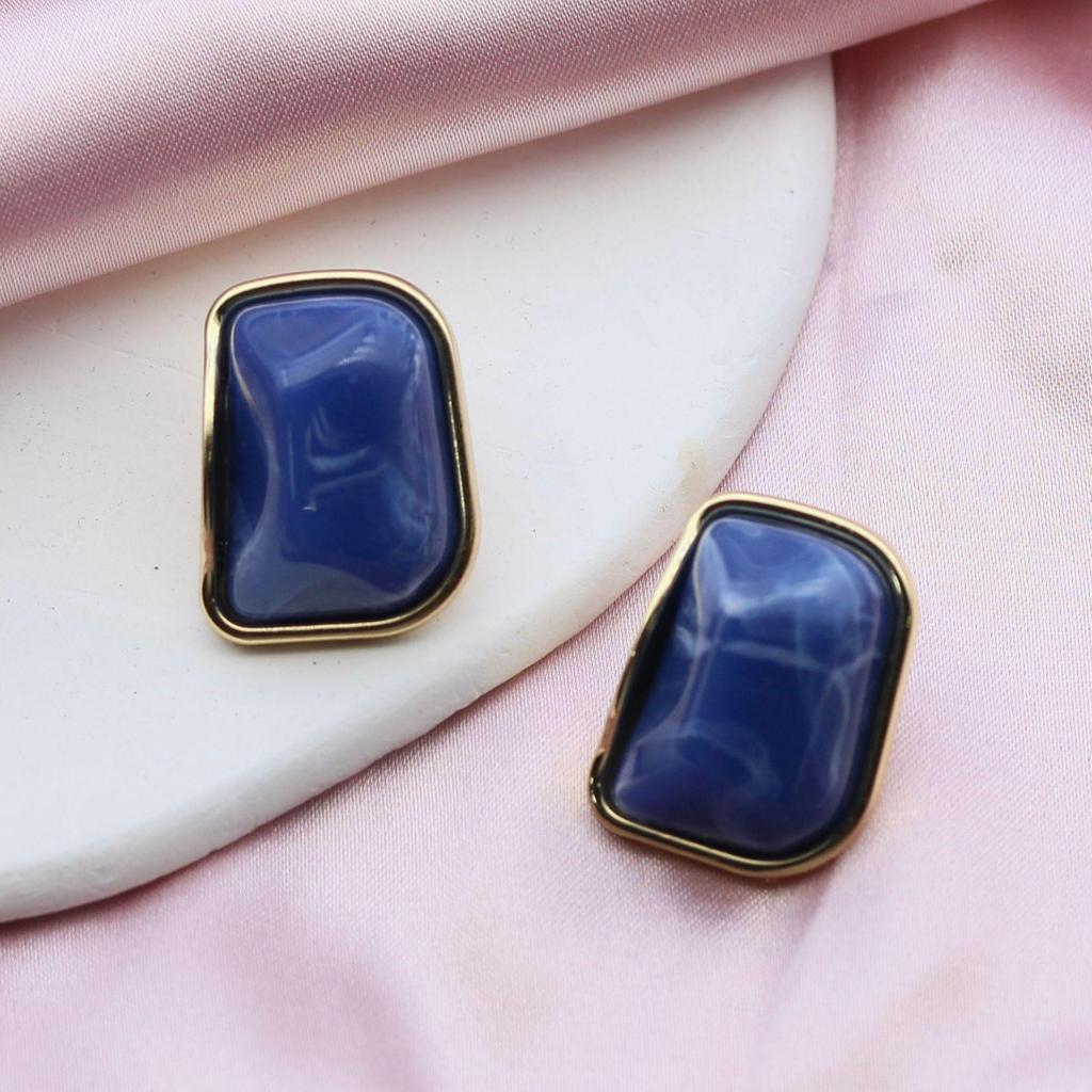 Серьги-пусеты из серебра 925 пробы с настоящим золотым покрытием и янтарем - Универсальный геометрический ретро-дизайн