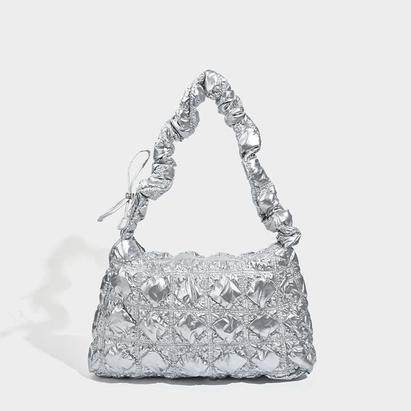 Popular Niche Design Senior Sense Pleated Bag Cloud Bag Fashion Matching Texture Trend Shoulder Bag Women's Bag