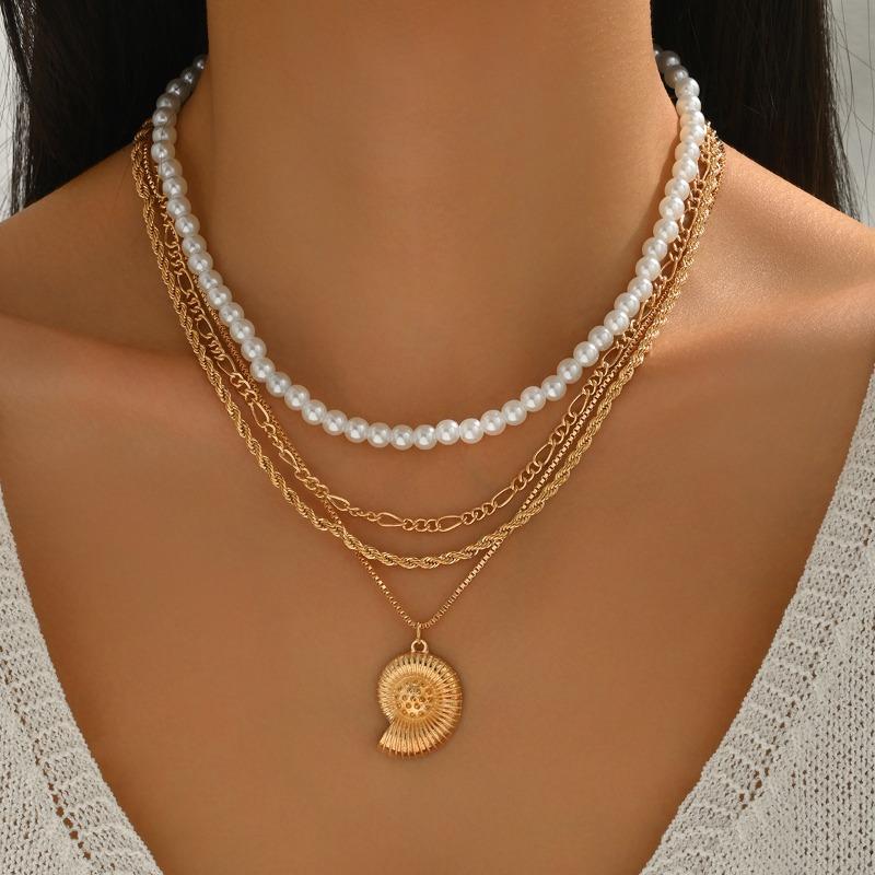 Imitation Pearl Conch Necklace Jewelry Light Luxury Pendant Multi-layer Stacking Design Sense Holiday Collarbone Chain Women