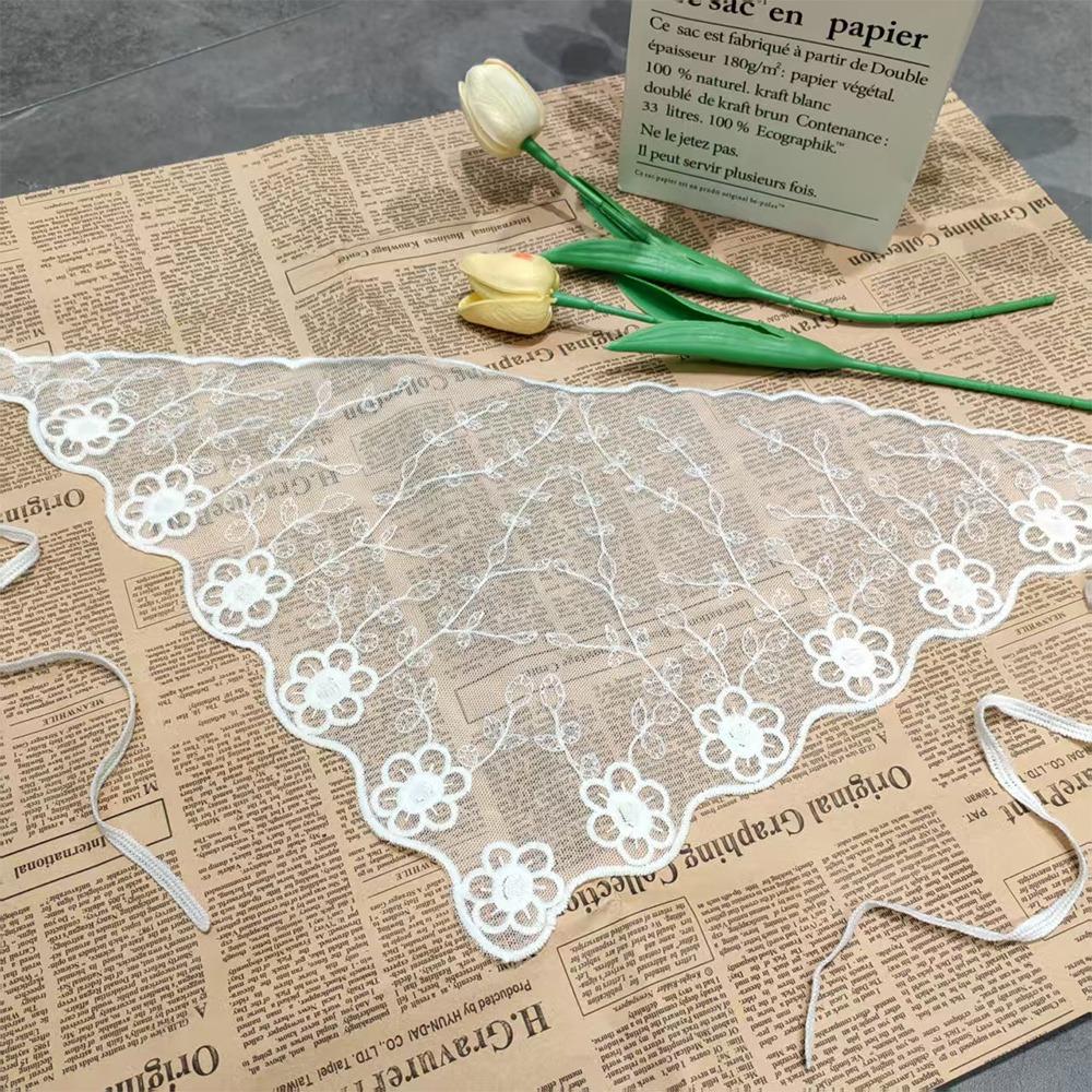 Embroidered Lace Triangle Headscarf White Hollow-out Hair Scarf Wraps Pastoral Style Woven Floral Hair Band Hair Accessories