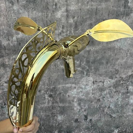 Средневековый латунный карникс из Тинтиньяка Кельтская играбельная труба Боевой рог 6 футов