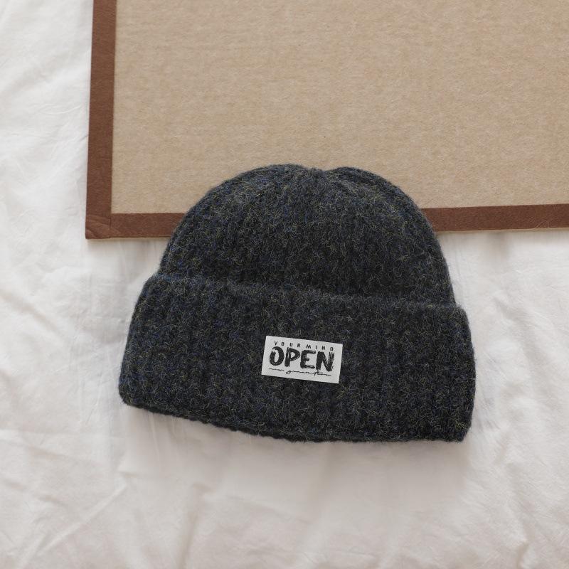 Простая надпись Универсальная вязаная шерстяная шапка для женщин Осень и зима Новая модная вязаная шапка Холодная шапка