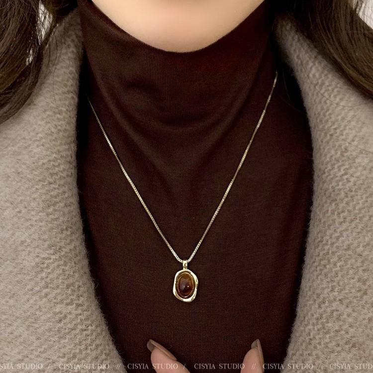 Популярное многослойное золотое ожерелье-свитер для девочек, легкая роскошная высококачественная цепочка-свитер для ниши